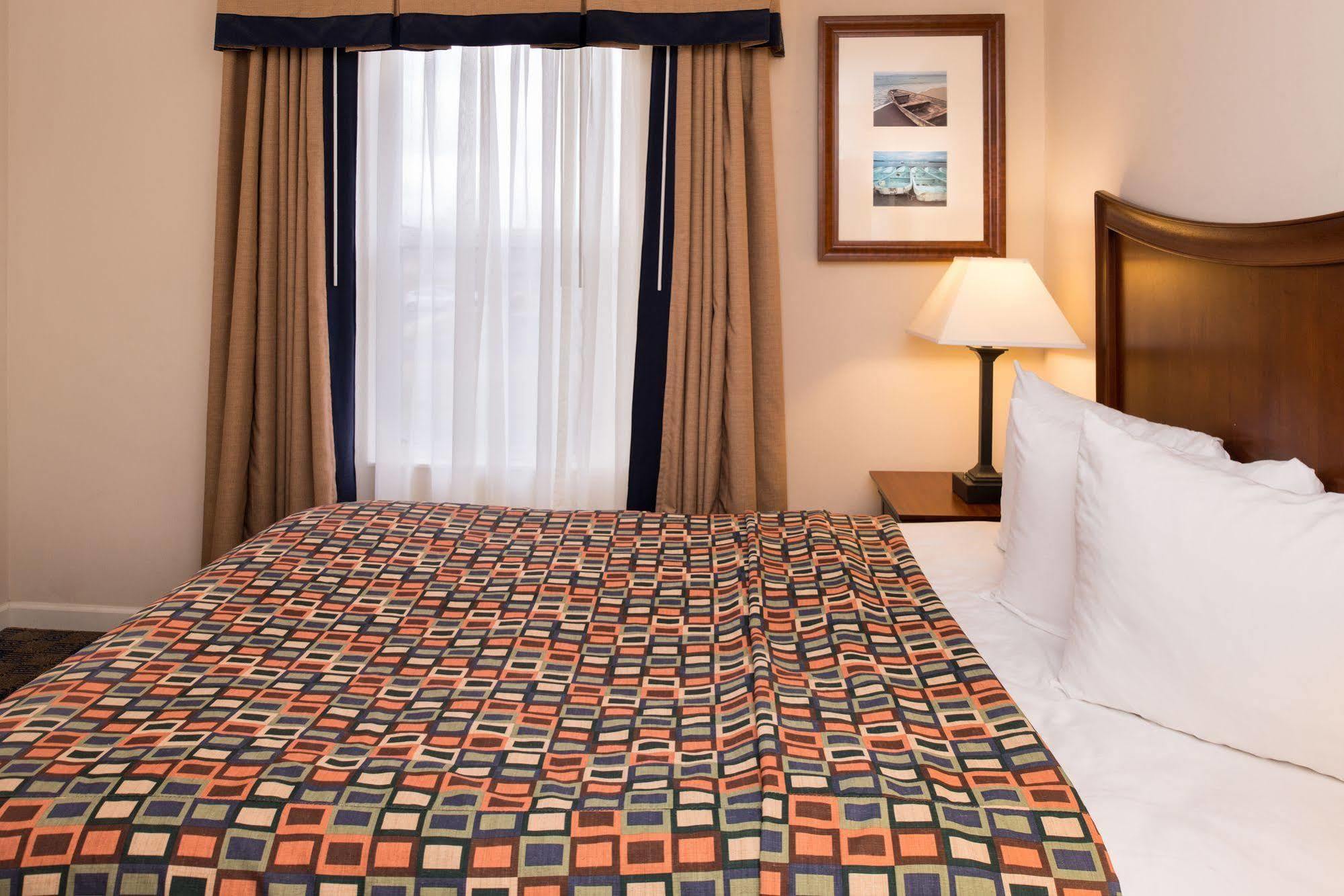 Charwood Suites Columbus Eksteriør bilde