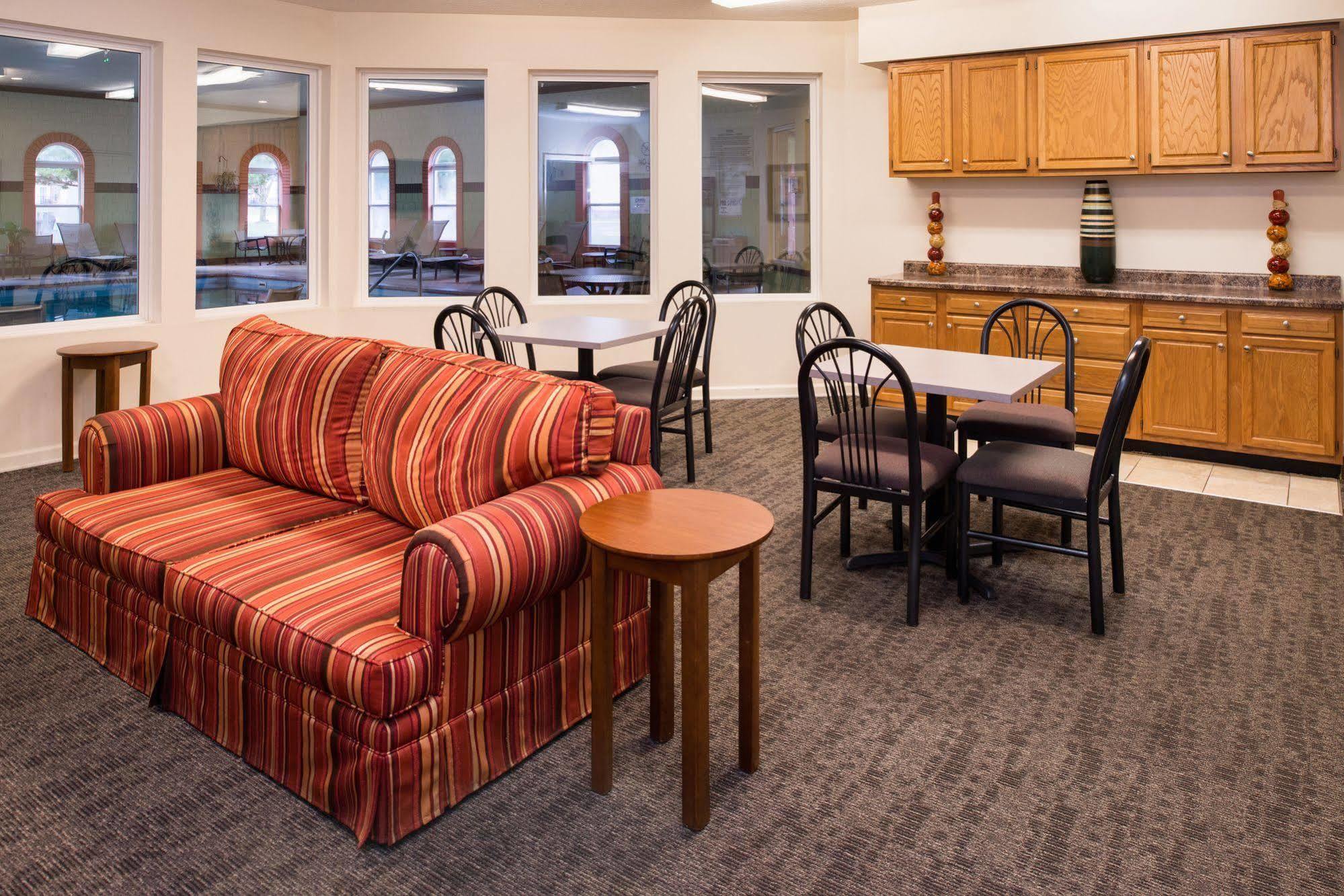 Charwood Suites Columbus Eksteriør bilde