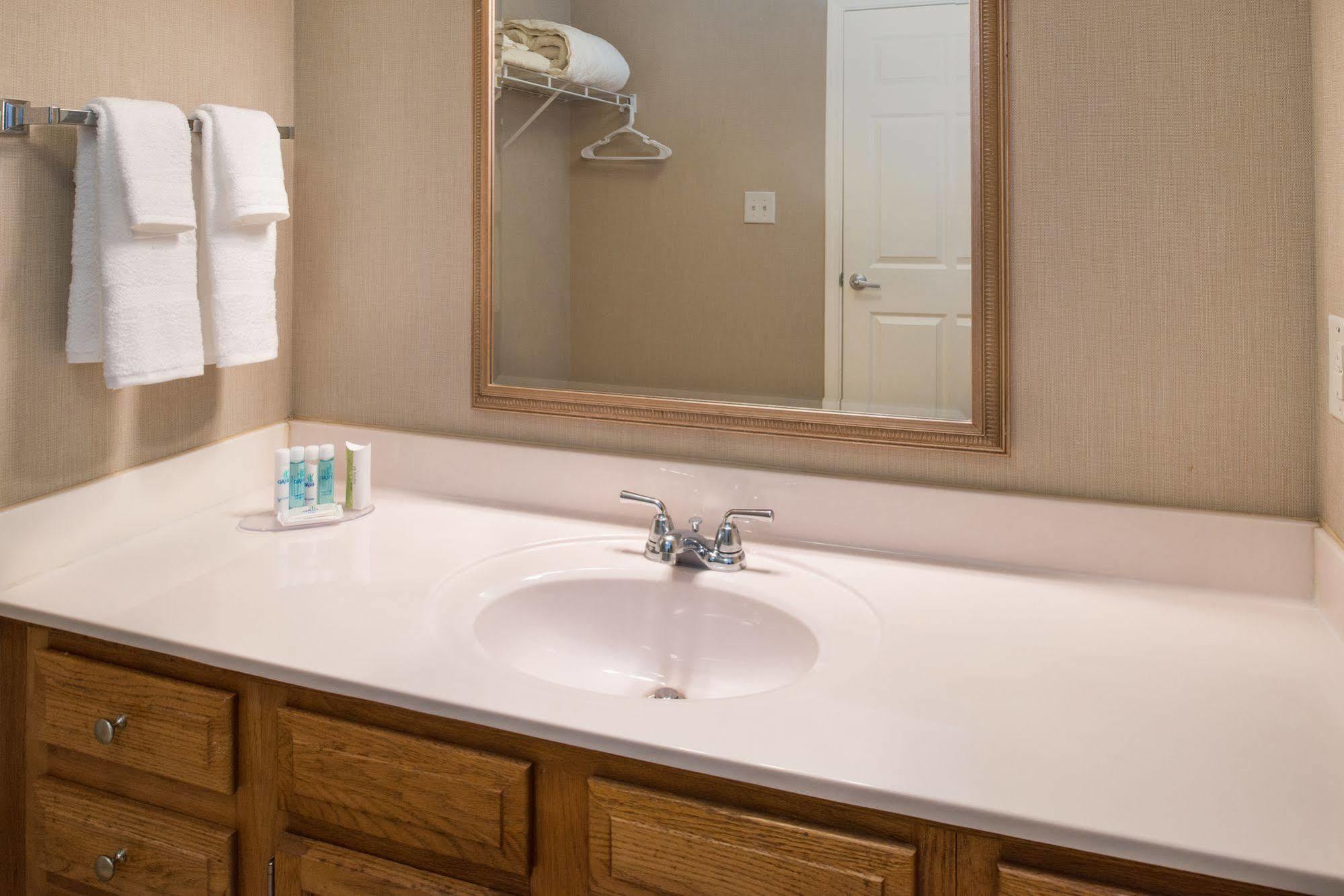 Charwood Suites Columbus Eksteriør bilde